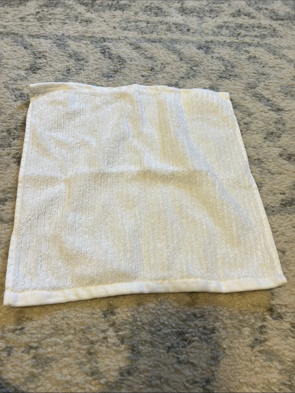 Boll & Branch White Towel Set